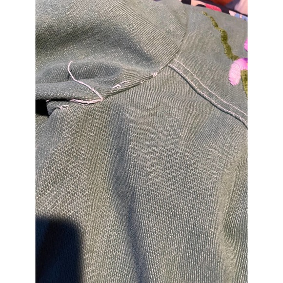 1960 Daggered collar Button Down Hand Embroidered *FLAWED* - Picture 7 of 7